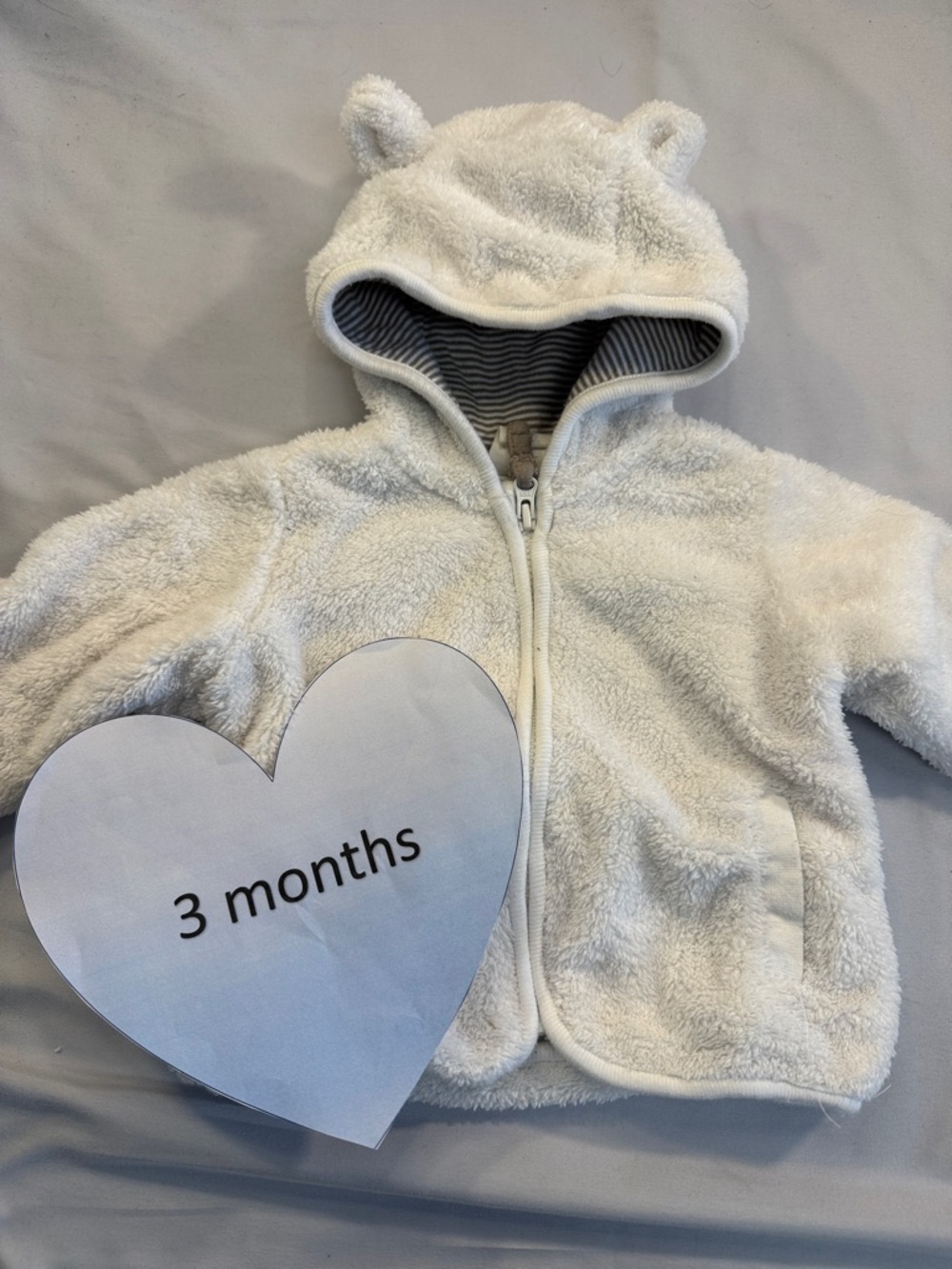 H&M full zip hooded jacket with teddie ears. Size 2-4 months